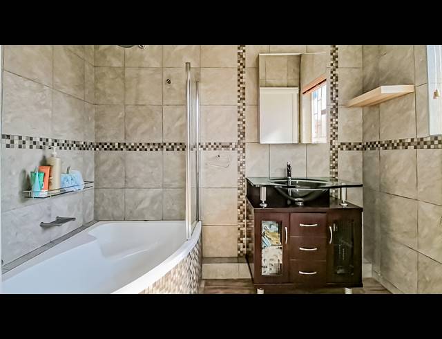 3 BEDROOM TOWNHOUSE FOR SALE IN BRACKENDOWNS